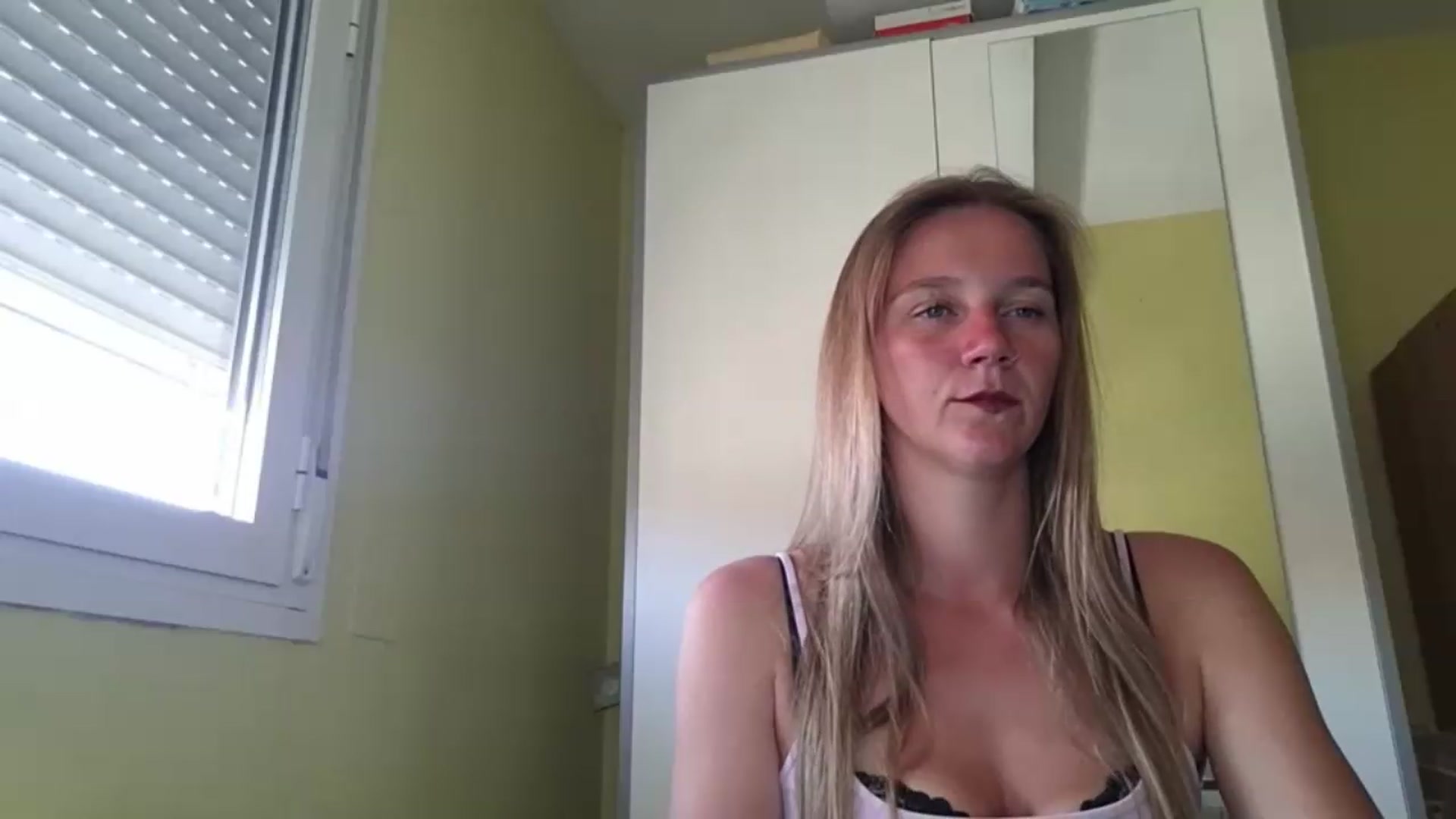 Gallery image thumbnail from KrisssKiss1's myfreecams stream on, 06/20/2026, 12:31 image 20 of 20