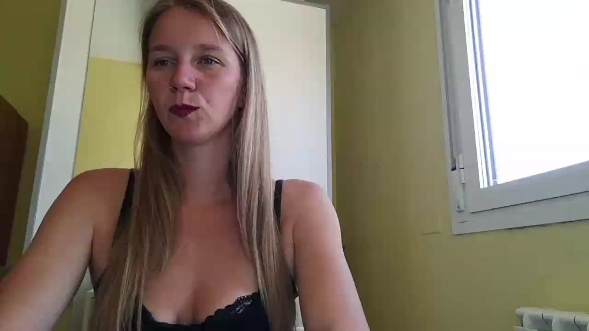 Gallery image thumbnail from KrisssKiss1's myfreecams stream on, 06/22/2026, 12:08 image 14 of 20