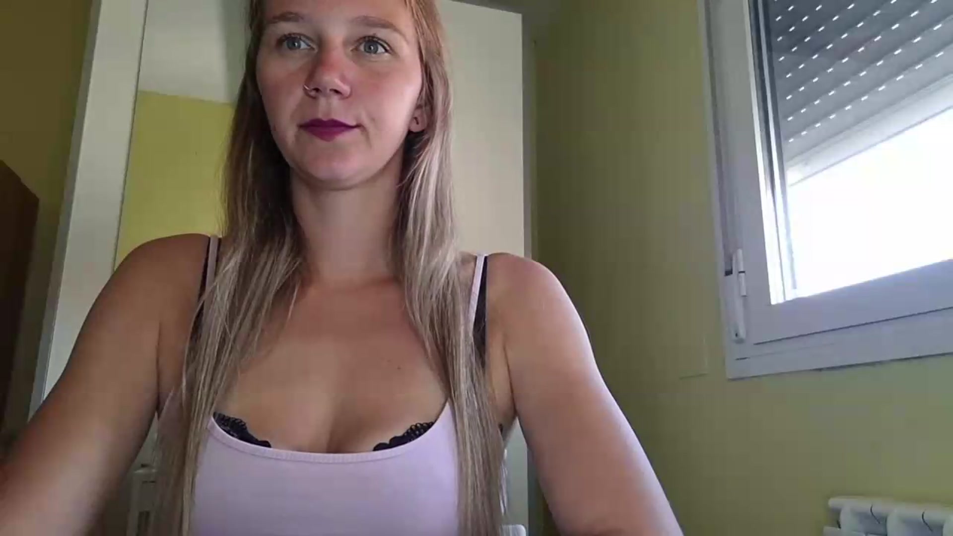 Gallery image thumbnail from KrisssKiss1's myfreecams stream on, 06/23/2026, 10:27 image 4 of 20