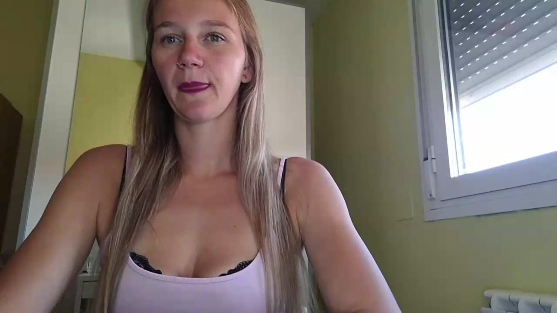 Gallery image thumbnail from KrisssKiss1's myfreecams stream on, 06/23/2026, 10:27 image 3 of 20