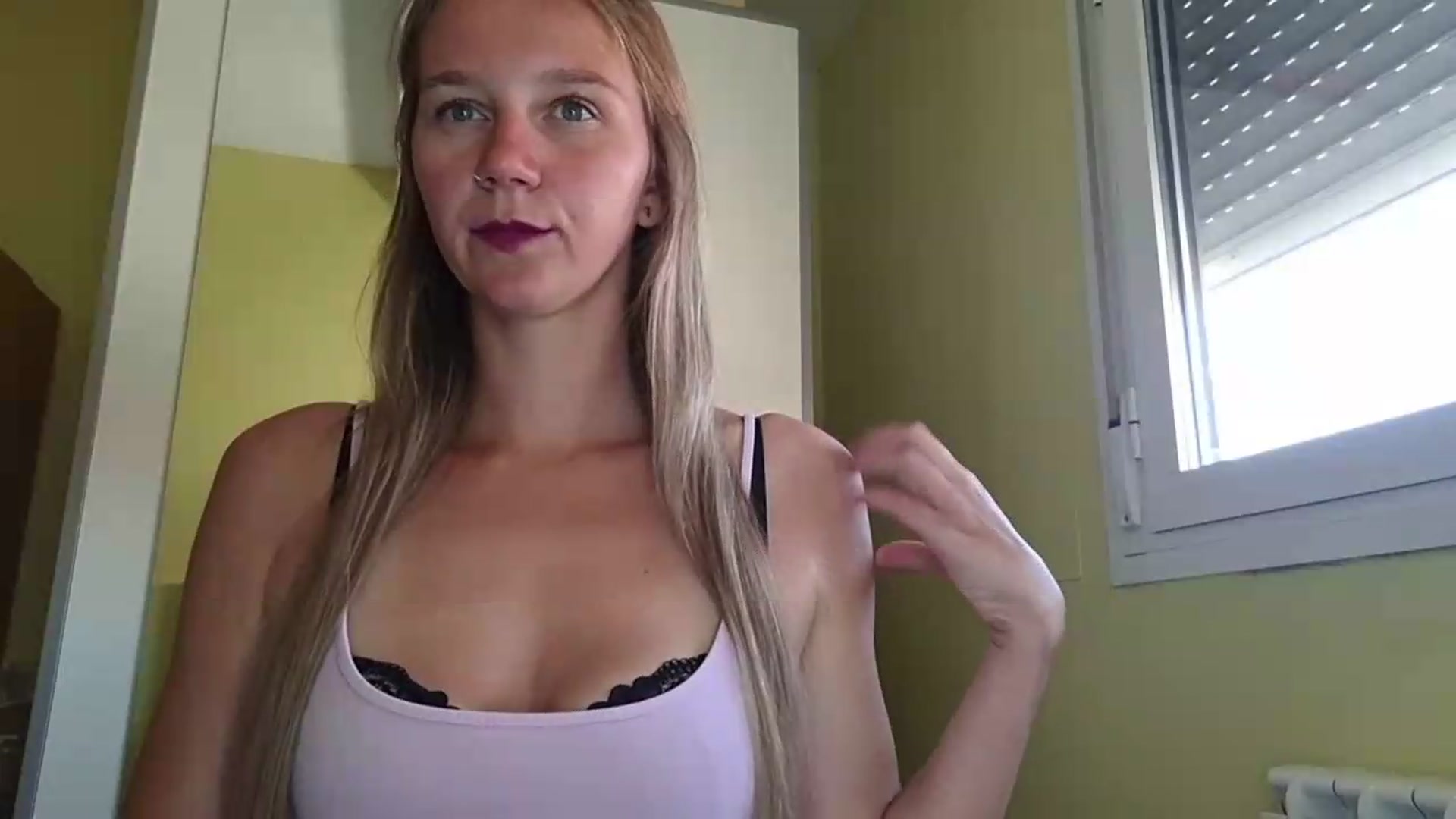 Gallery image thumbnail from KrisssKiss1's myfreecams stream on, 06/23/2026, 12:34 image 4 of 20