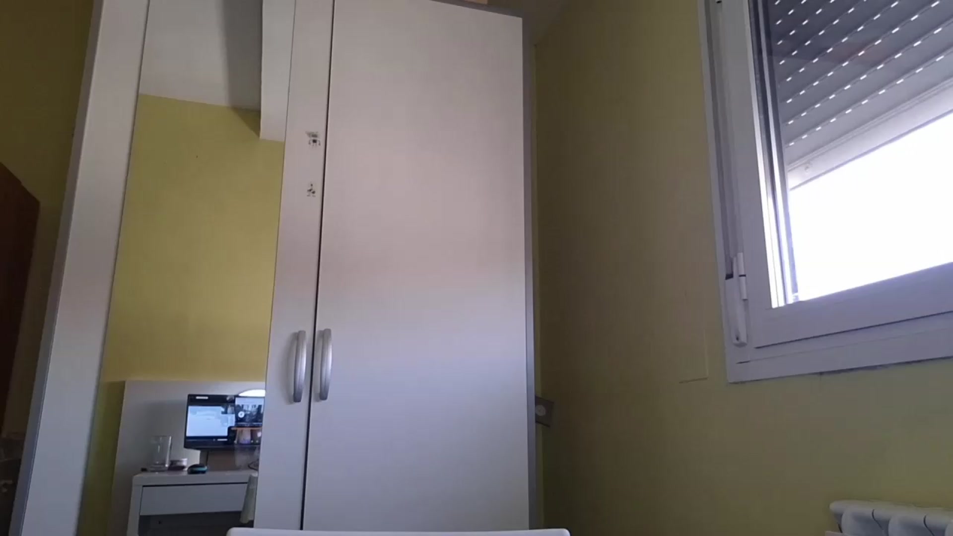 Gallery image thumbnail from KrisssKiss1's myfreecams stream on, 06/23/2026, 12:34 image 6 of 20