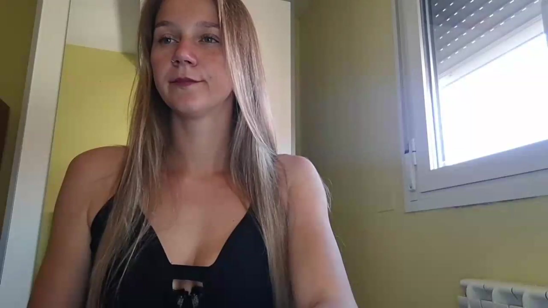 Gallery image thumbnail from KrisssKiss1's myfreecams stream on, 06/25/2026, 11:29 image 2 of 20