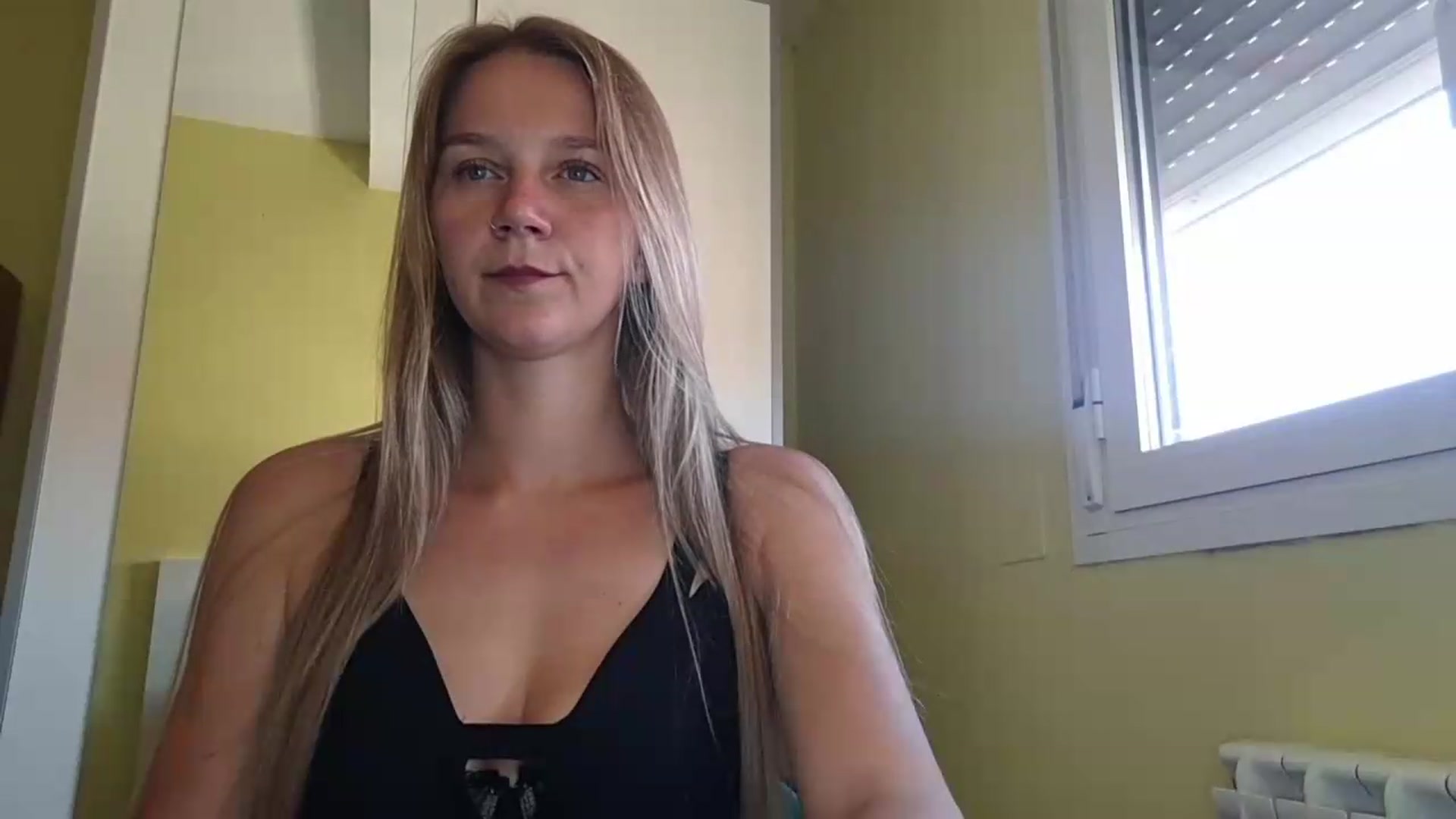 Gallery image thumbnail from KrisssKiss1's myfreecams stream on, 06/25/2026, 11:54 image 19 of 20