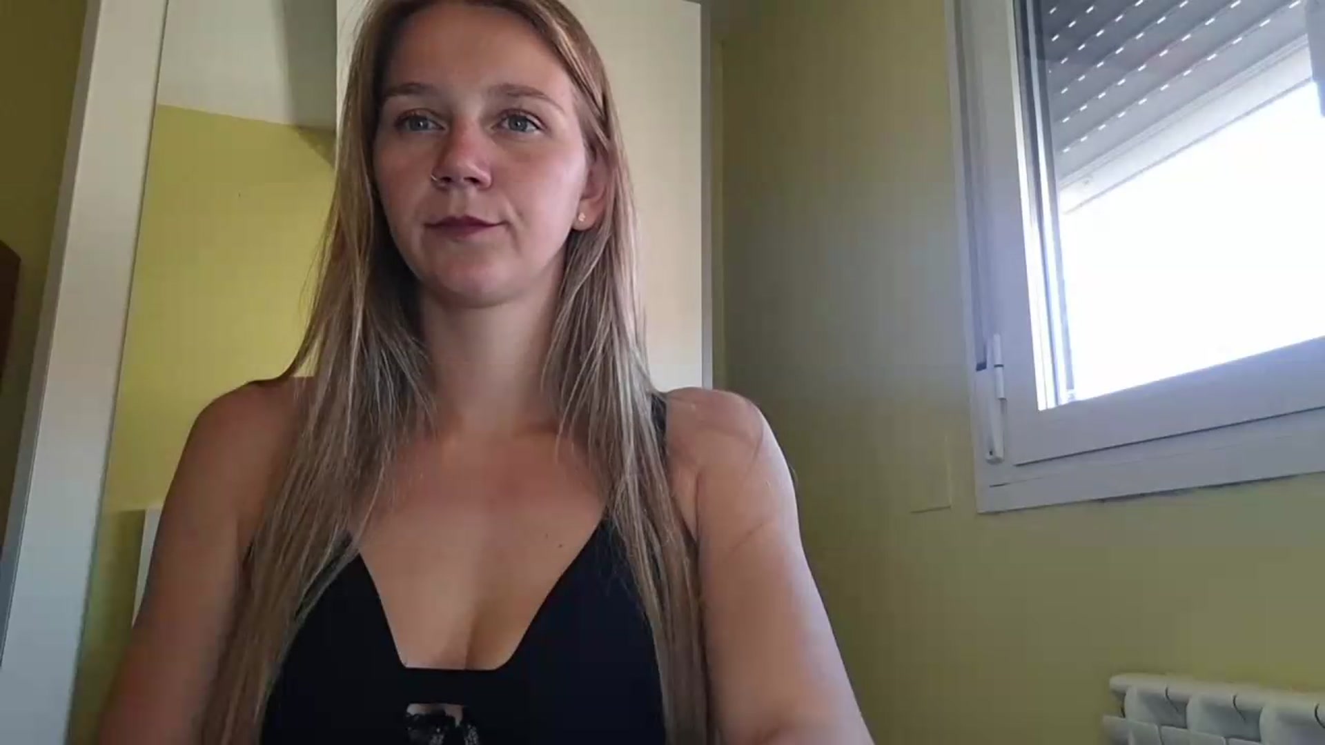 Gallery image thumbnail from KrisssKiss1's myfreecams stream on, 06/25/2026, 11:54 image 13 of 20