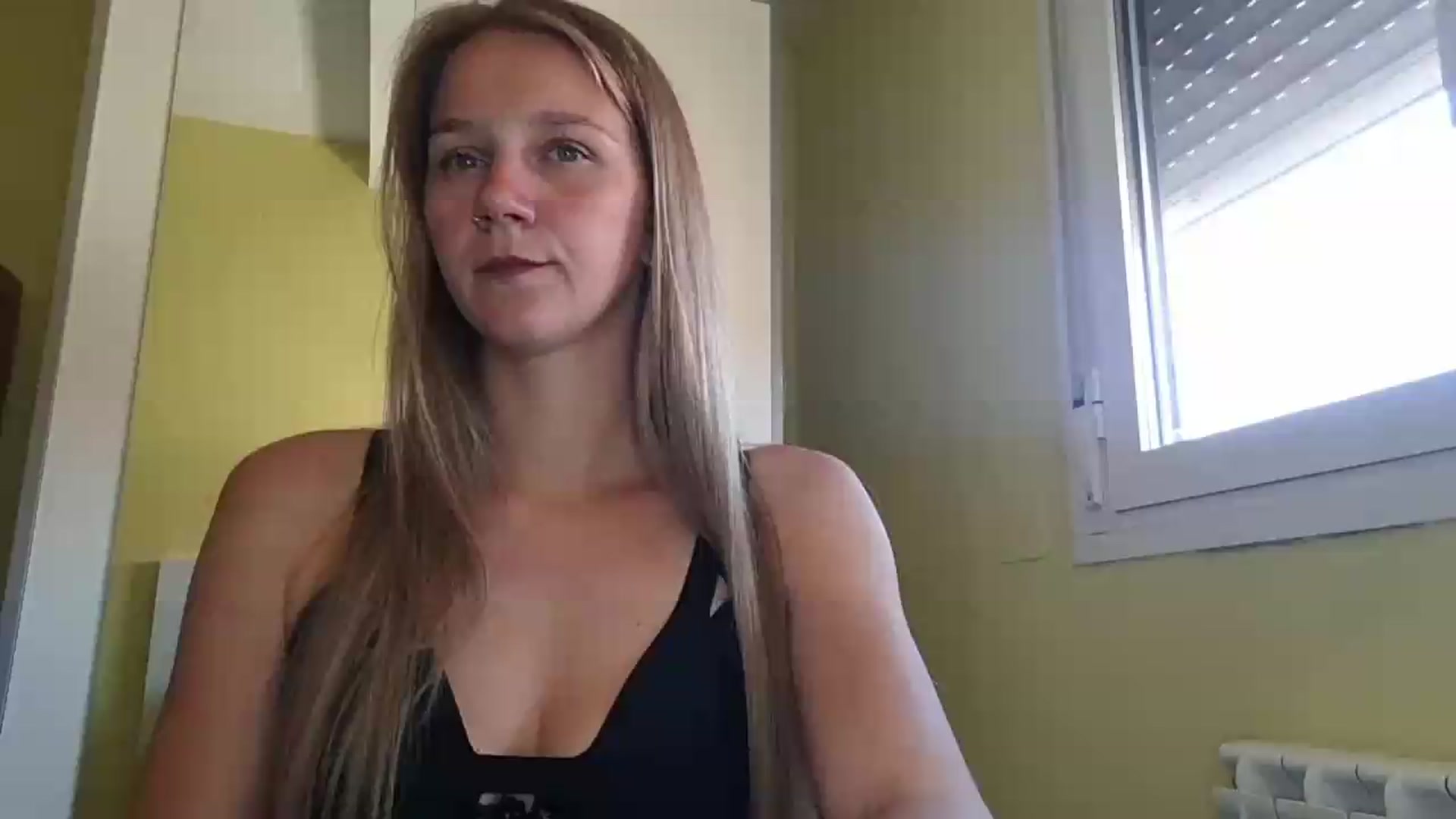 Gallery image thumbnail from KrisssKiss1's myfreecams stream on, 06/25/2026, 11:54 image 4 of 20