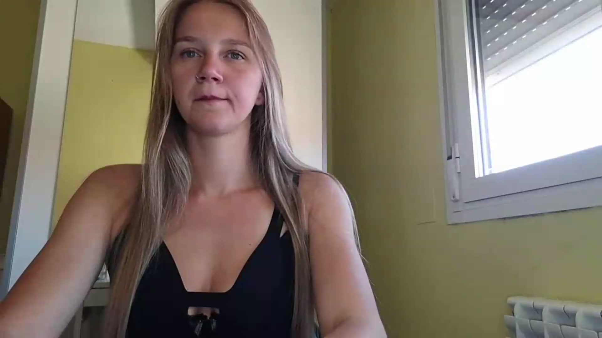 Gallery image thumbnail from KrisssKiss1's myfreecams stream on, 06/25/2026, 14:31 image 2 of 20
