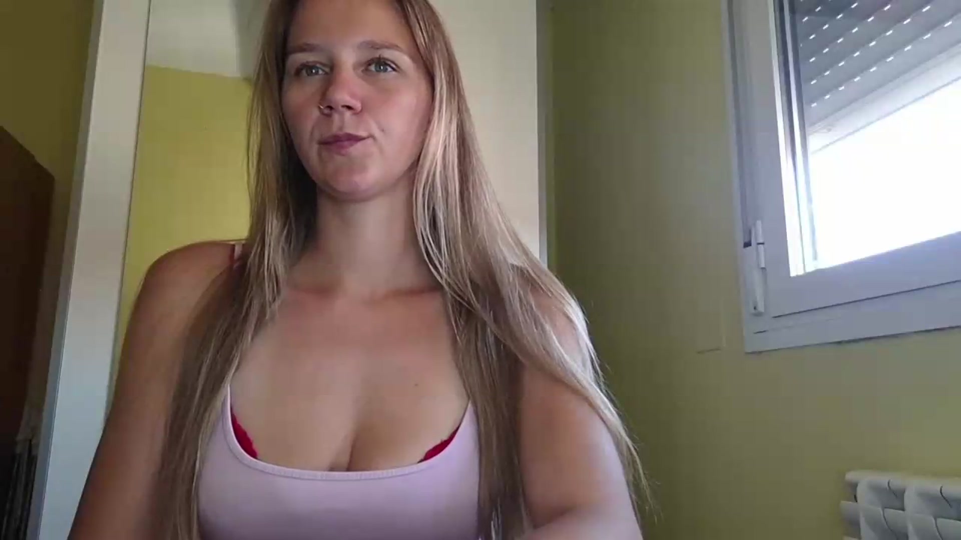 Gallery image thumbnail from KrisssKiss1's myfreecams stream on, 06/26/2026, 10:52 image 4 of 20