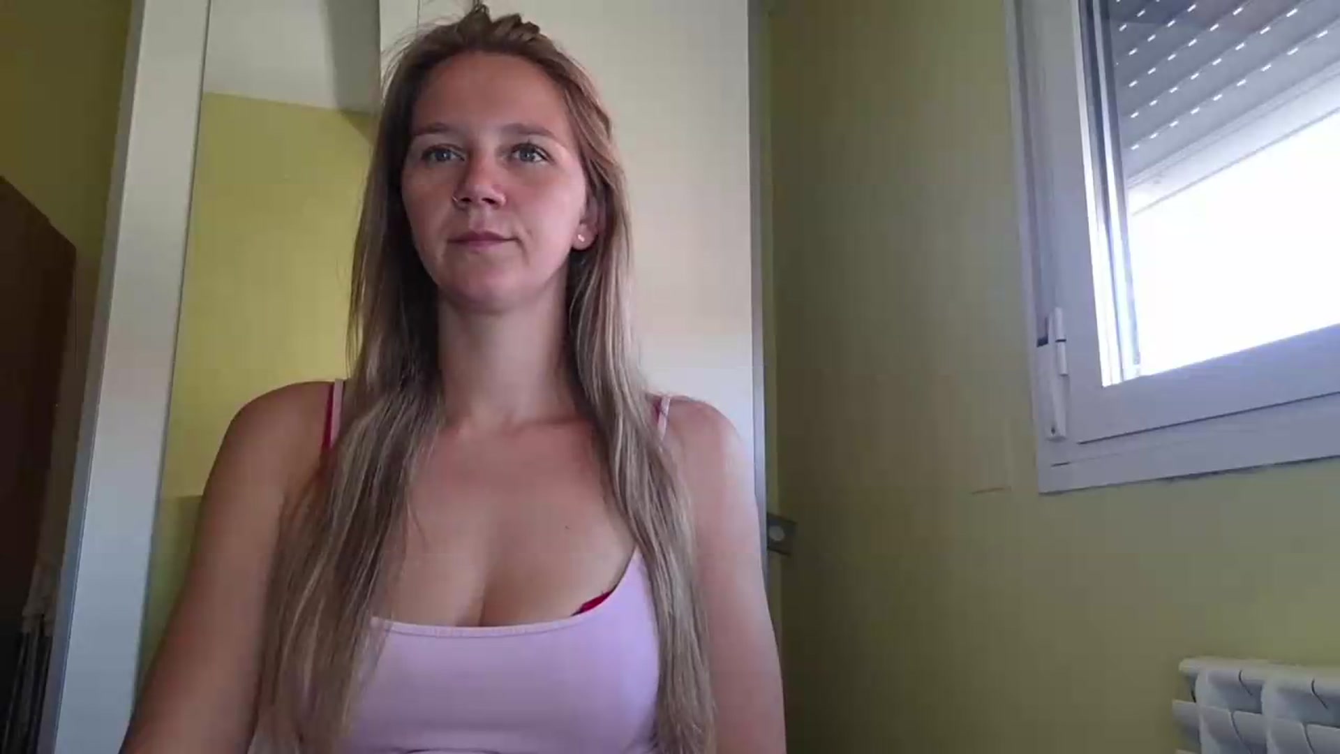 Gallery image thumbnail from KrisssKiss1's myfreecams stream on, 06/26/2026, 10:52 image 16 of 20