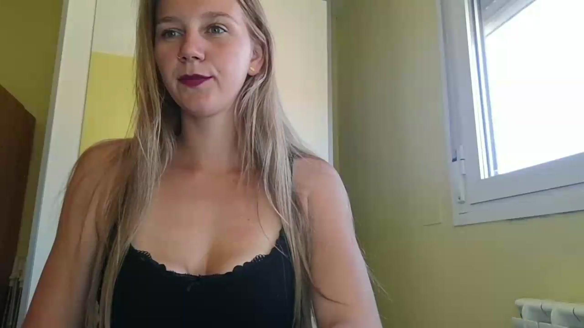 Gallery image thumbnail from KrisssKiss1's myfreecams stream on, 06/27/2026, 12:18 image 16 of 20