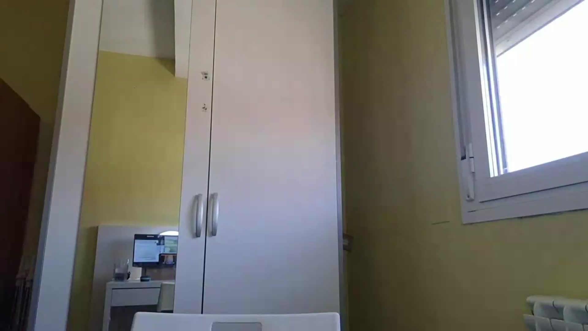 Gallery image thumbnail from KrisssKiss1's myfreecams stream on, 06/29/2026, 13:22 image 7 of 20