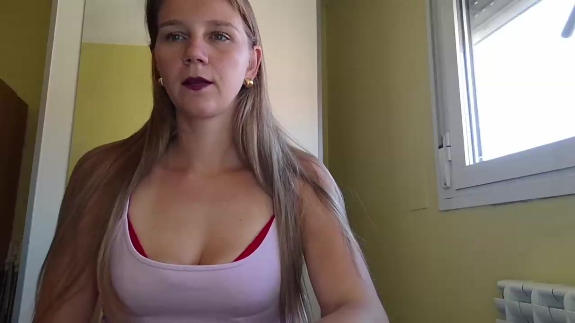 Gallery image thumbnail from KrisssKiss1's myfreecams stream on, 07/04/2026, 14:55 image 6 of 20