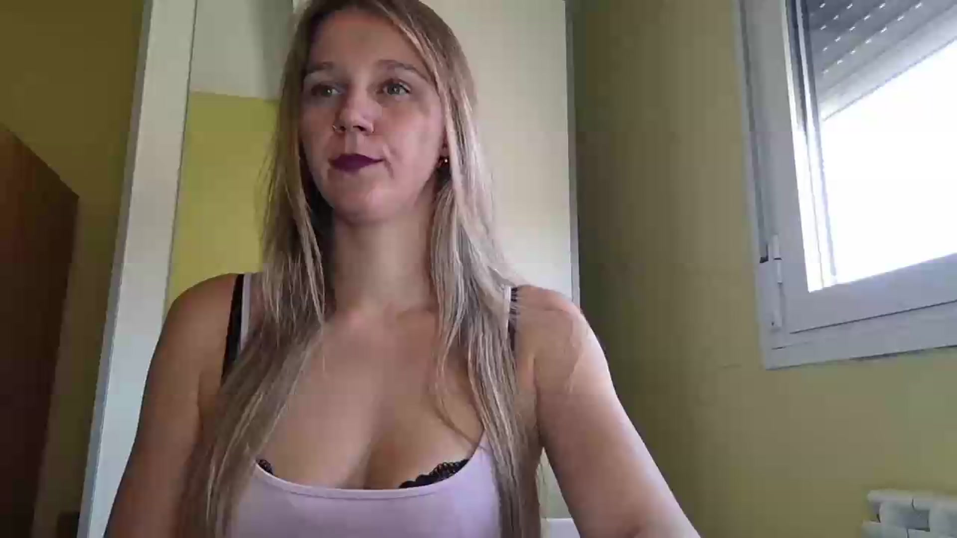 Gallery image thumbnail from KrisssKiss1's myfreecams stream on, 07/15/2026, 13:01 image 17 of 20