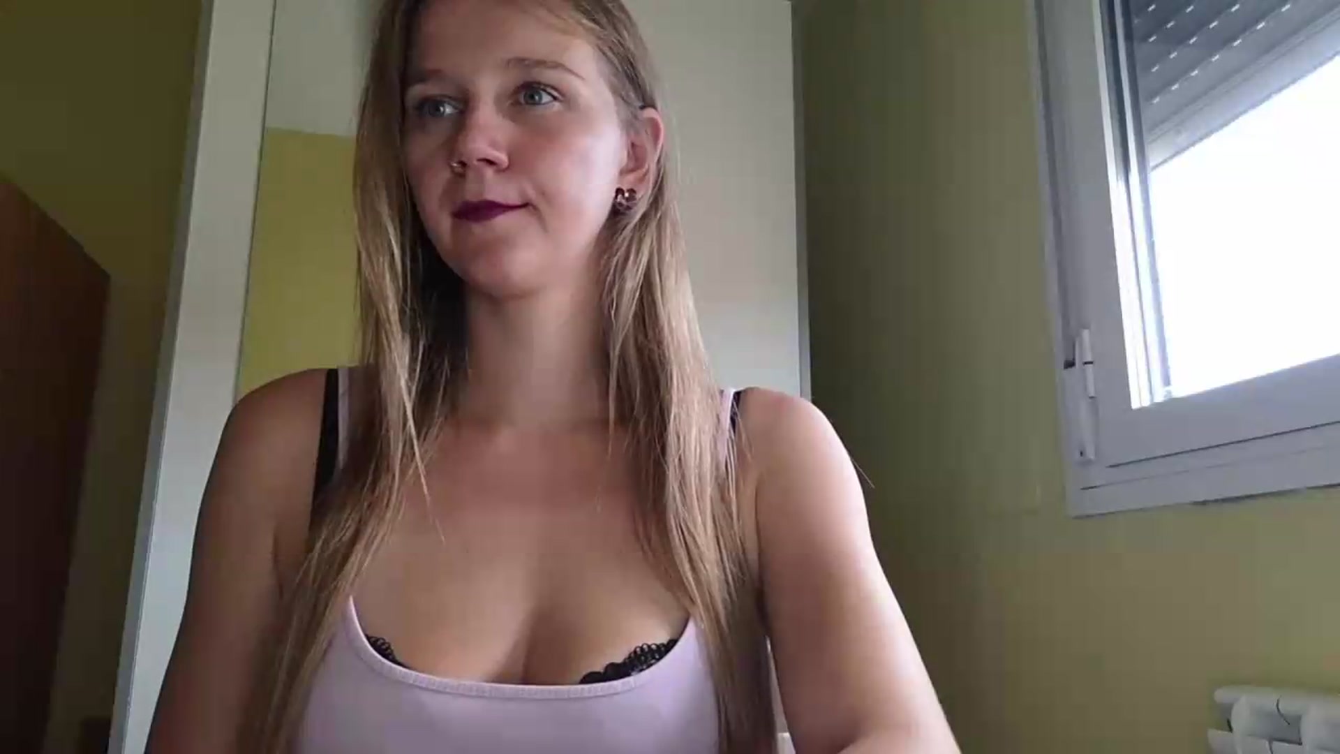 Gallery image thumbnail from KrisssKiss1's myfreecams stream on, 07/15/2026, 13:01 image 8 of 20
