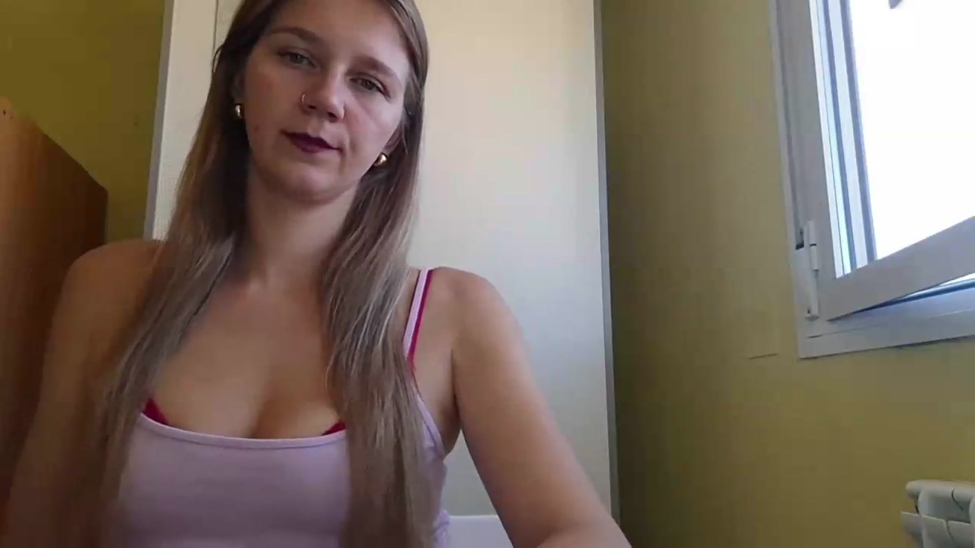 Gallery image thumbnail from KrisssKiss1's myfreecams stream on, 07/27/2026, 15:14 image 4 of 20