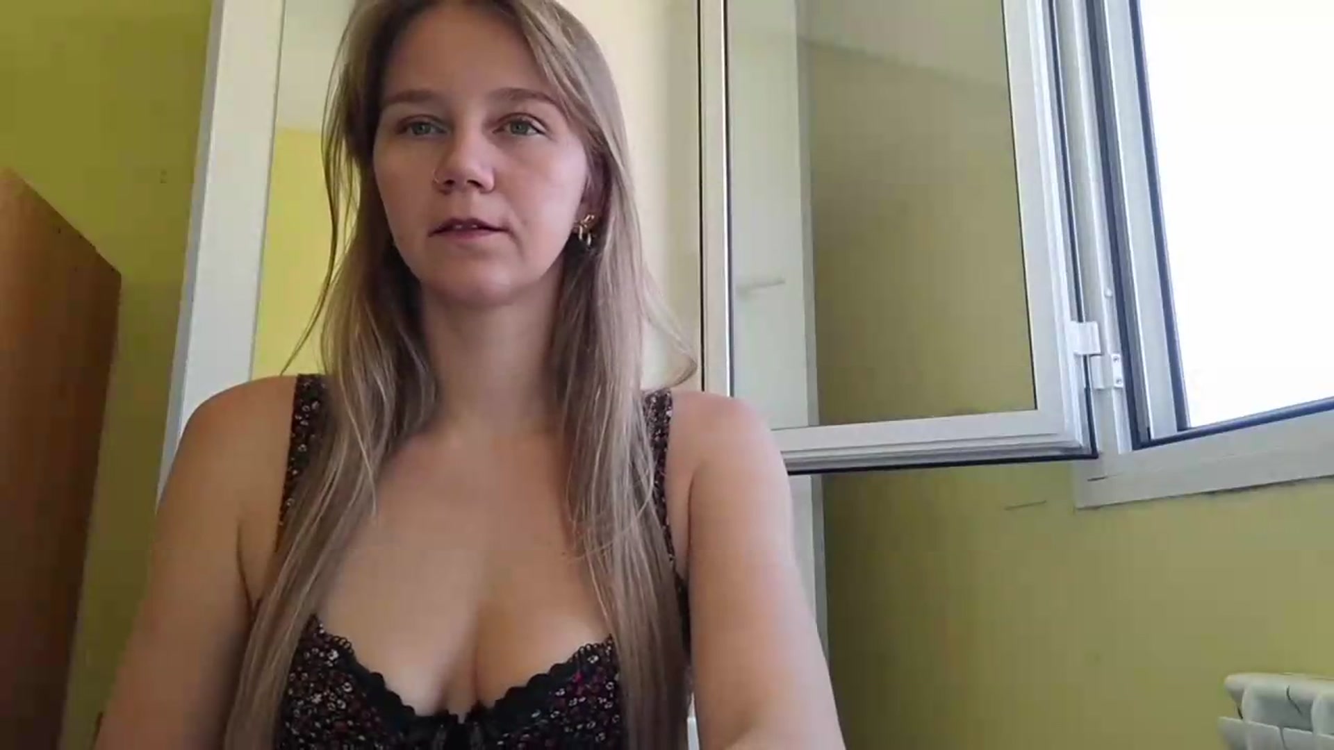 Gallery image thumbnail from KrisssKiss1's myfreecams stream on, 07/28/2026, 12:13 image 6 of 20