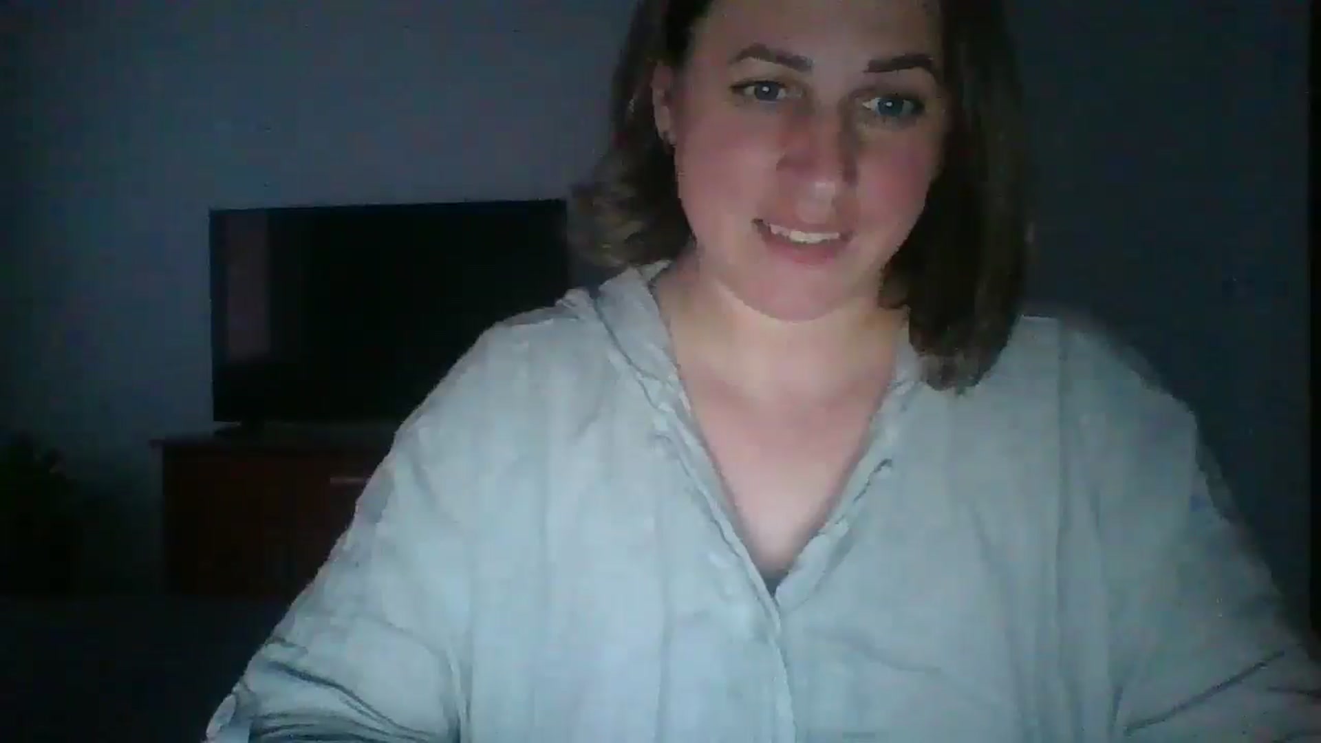Gallery image thumbnail from Krissy_Lace's myfreecams stream on, 04/21/2026, 17:40 image 7 of 20