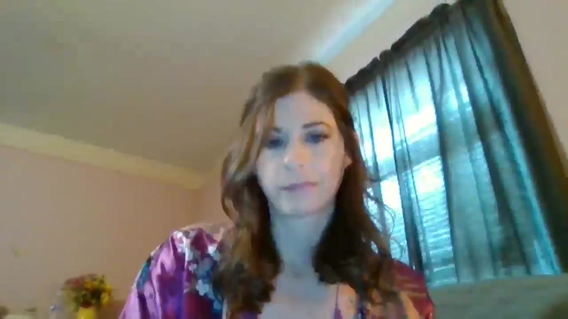 Gallery image thumbnail from Krissymies's myfreecams stream on, 01/16/2026, 16:22 image 4 of 20