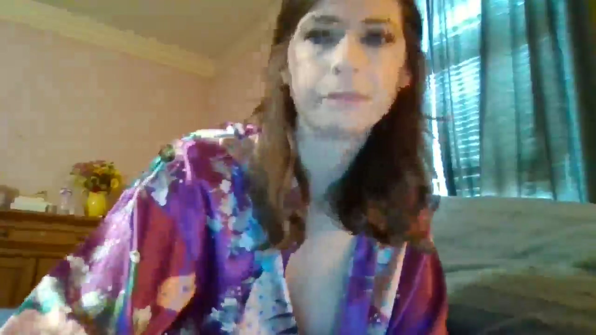 Gallery image thumbnail from Krissymies's myfreecams stream on, 01/16/2026, 16:22 image 18 of 20