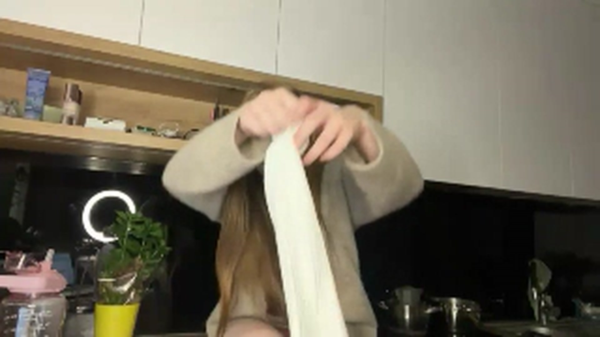 Gallery image thumbnail from KristalWynn's myfreecams stream on, 09/29/2024, 21:56 image 19 of 20