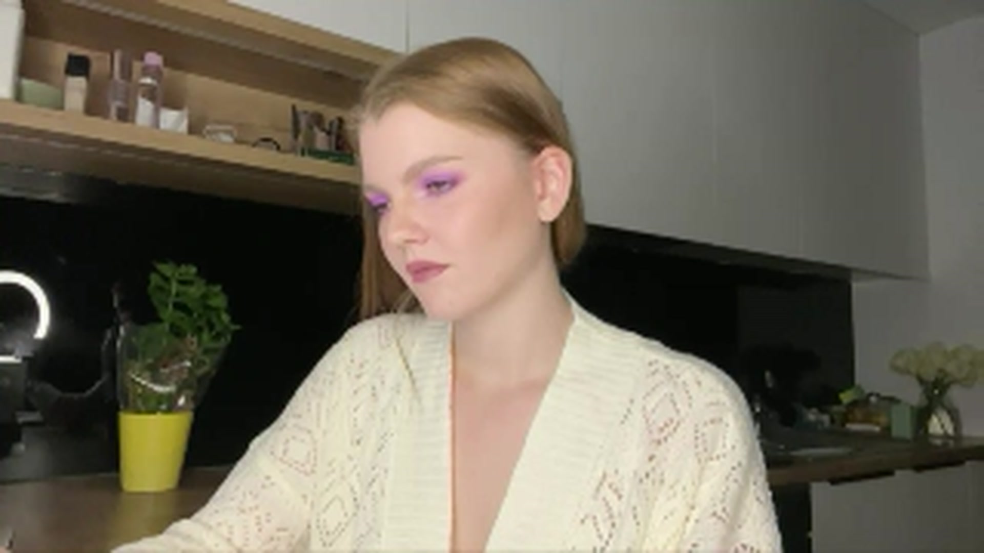 Gallery image thumbnail from KristalWynn's myfreecams stream on, 09/30/2024, 20:34 image 3 of 20