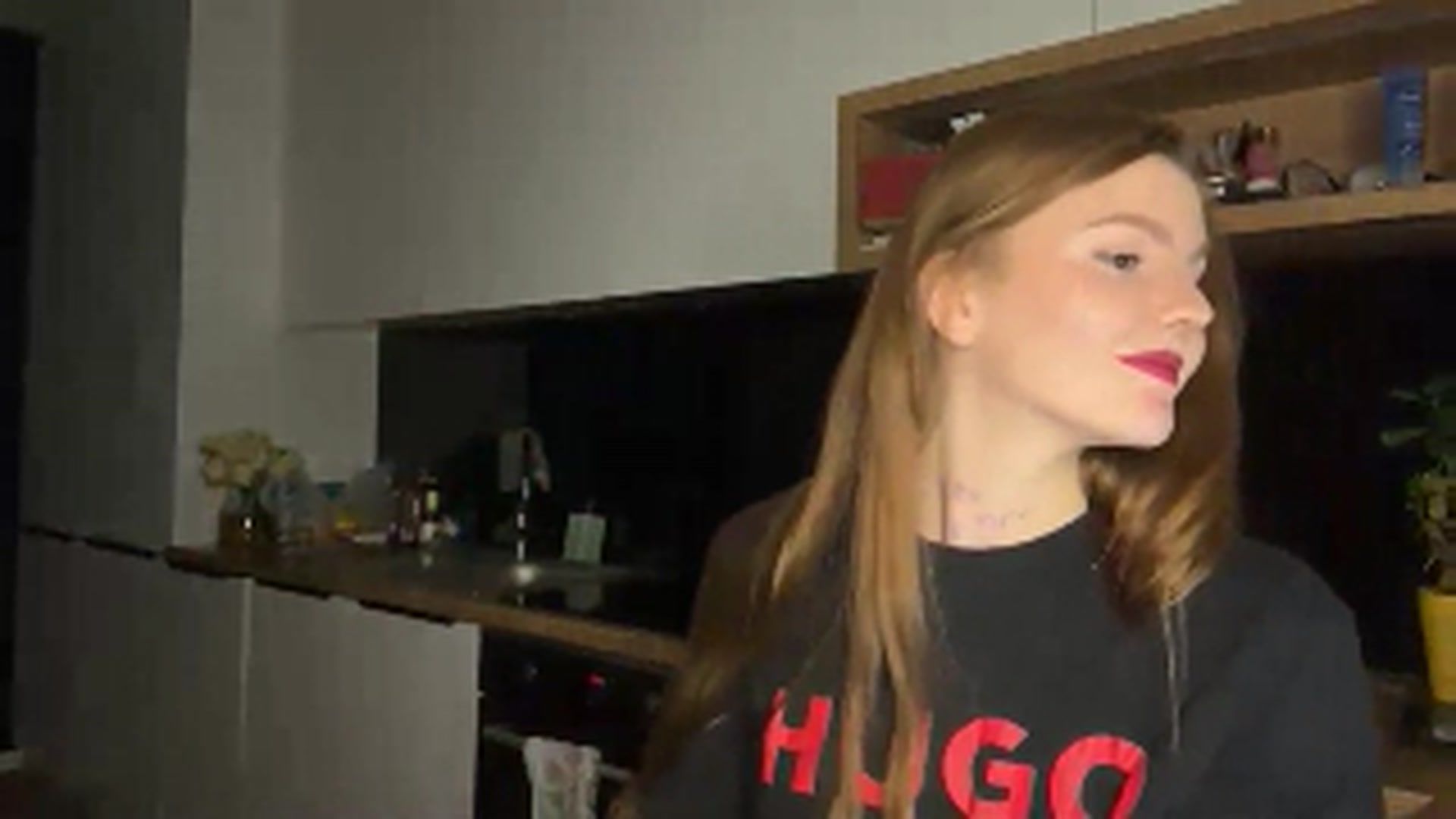Gallery image thumbnail from KristalWynn's myfreecams stream on, 10/13/2024, 23:03 image 12 of 20