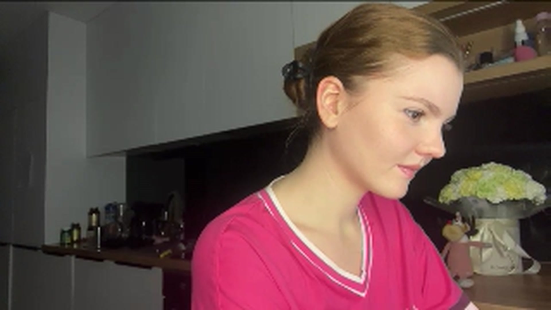 Gallery image thumbnail from KristalWynn's myfreecams stream on, 12/01/2024, 15:06 image 9 of 20