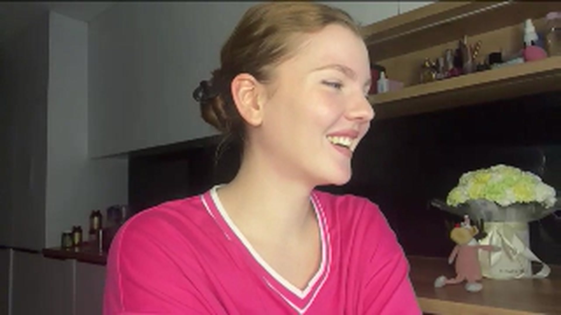 Gallery image thumbnail from KristalWynn's myfreecams stream on, 12/01/2024, 15:06 image 13 of 20