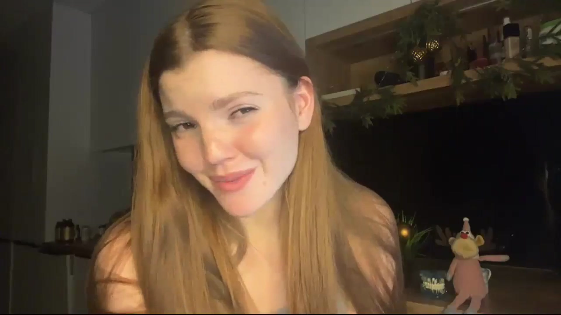 Gallery image thumbnail from KristalWynn's myfreecams stream on, 12/24/2024, 22:26 image 5 of 20