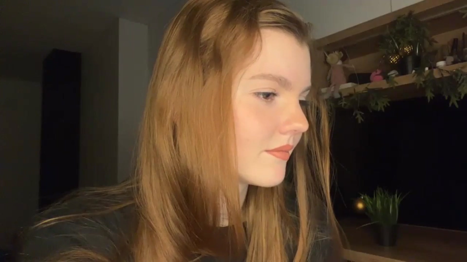Gallery image thumbnail from KristalWynn's myfreecams stream on, 12/30/2024, 18:45 image 11 of 20