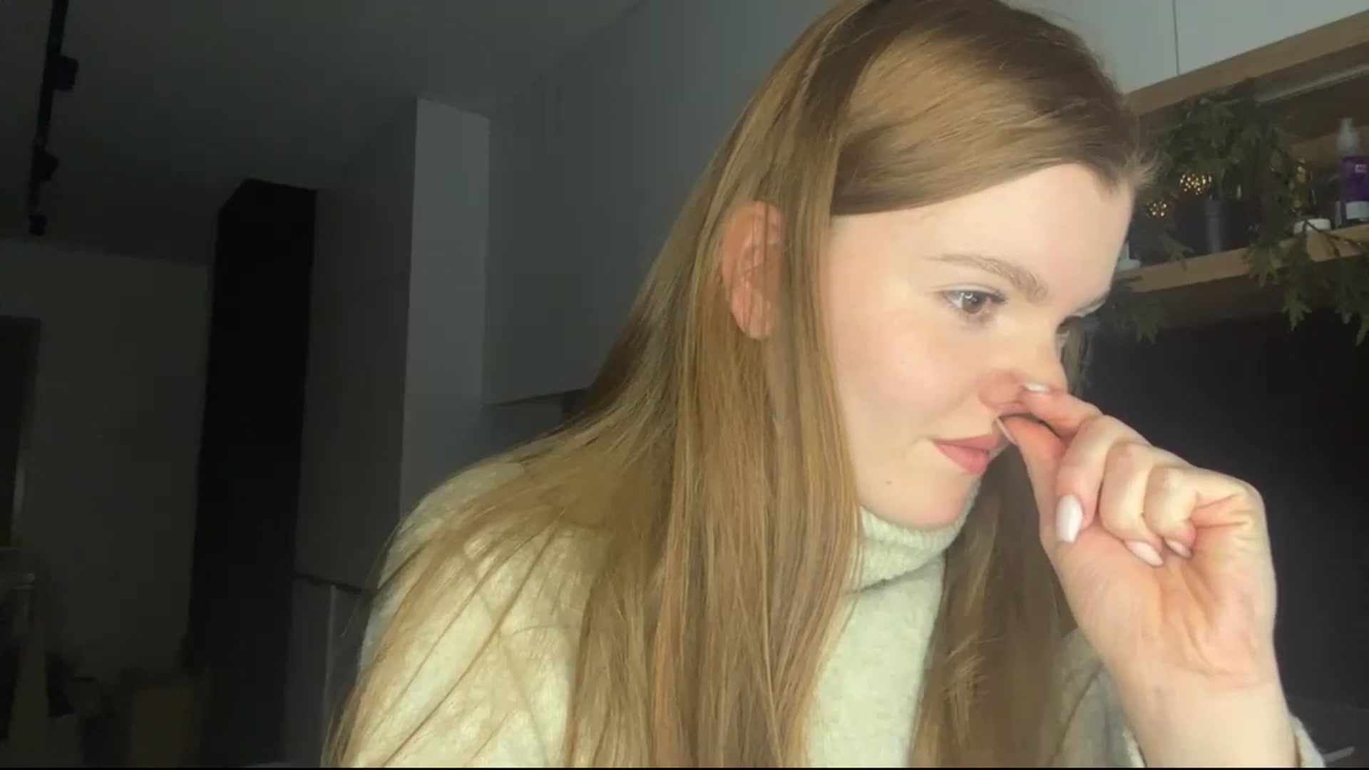 Gallery image thumbnail from KristalWynn's myfreecams stream on, 01/03/2025, 20:07 image 19 of 20