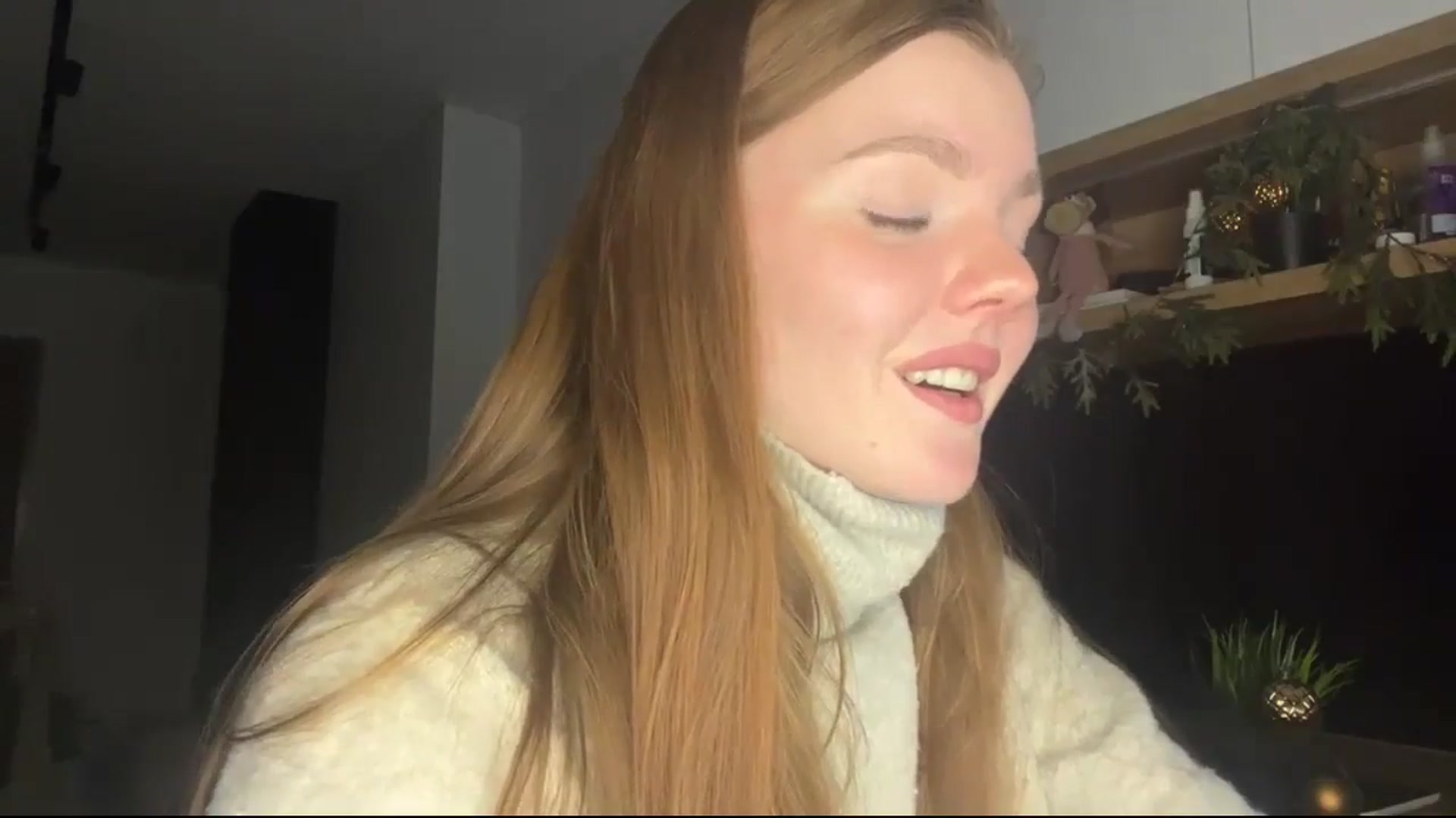 Gallery image thumbnail from KristalWynn's myfreecams stream on, 01/03/2025, 20:07 image 20 of 20