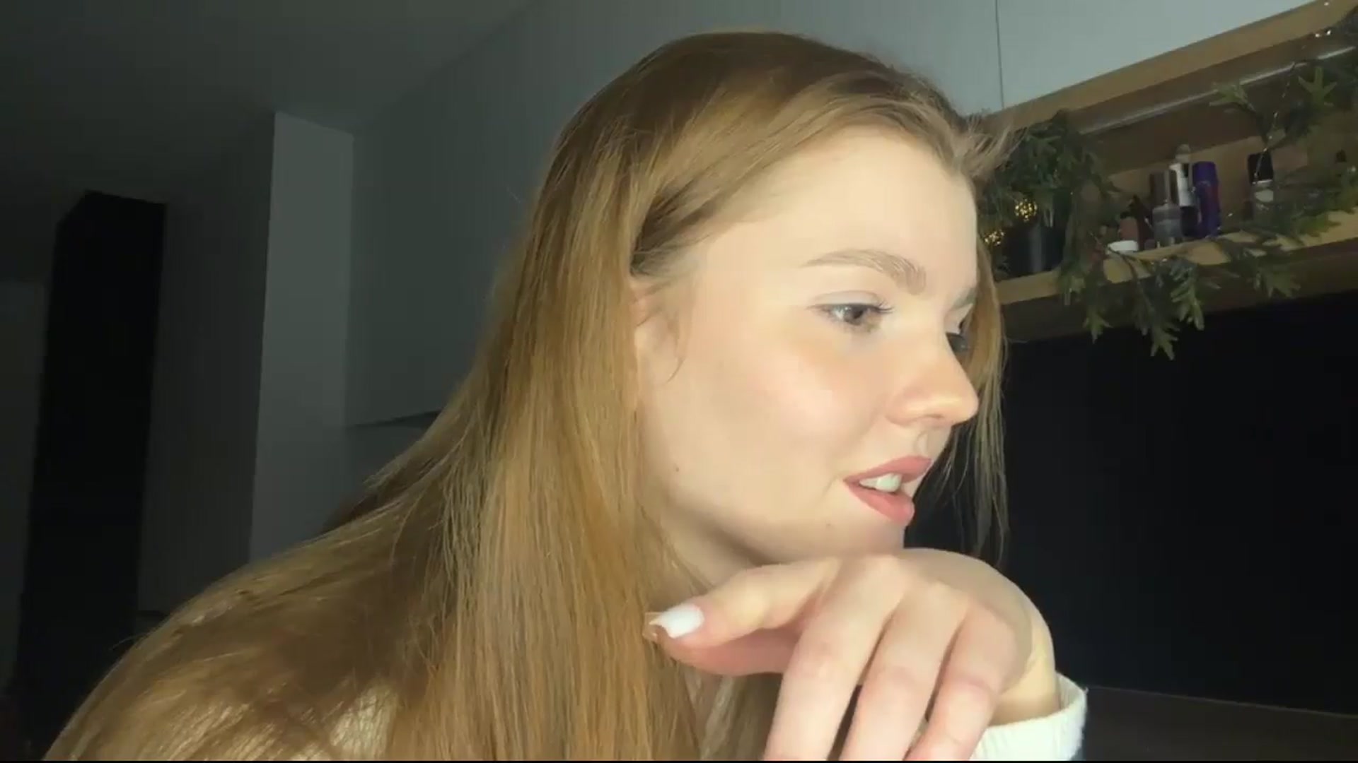 Gallery image thumbnail from KristalWynn's myfreecams stream on, 01/05/2025, 20:03 image 20 of 20
