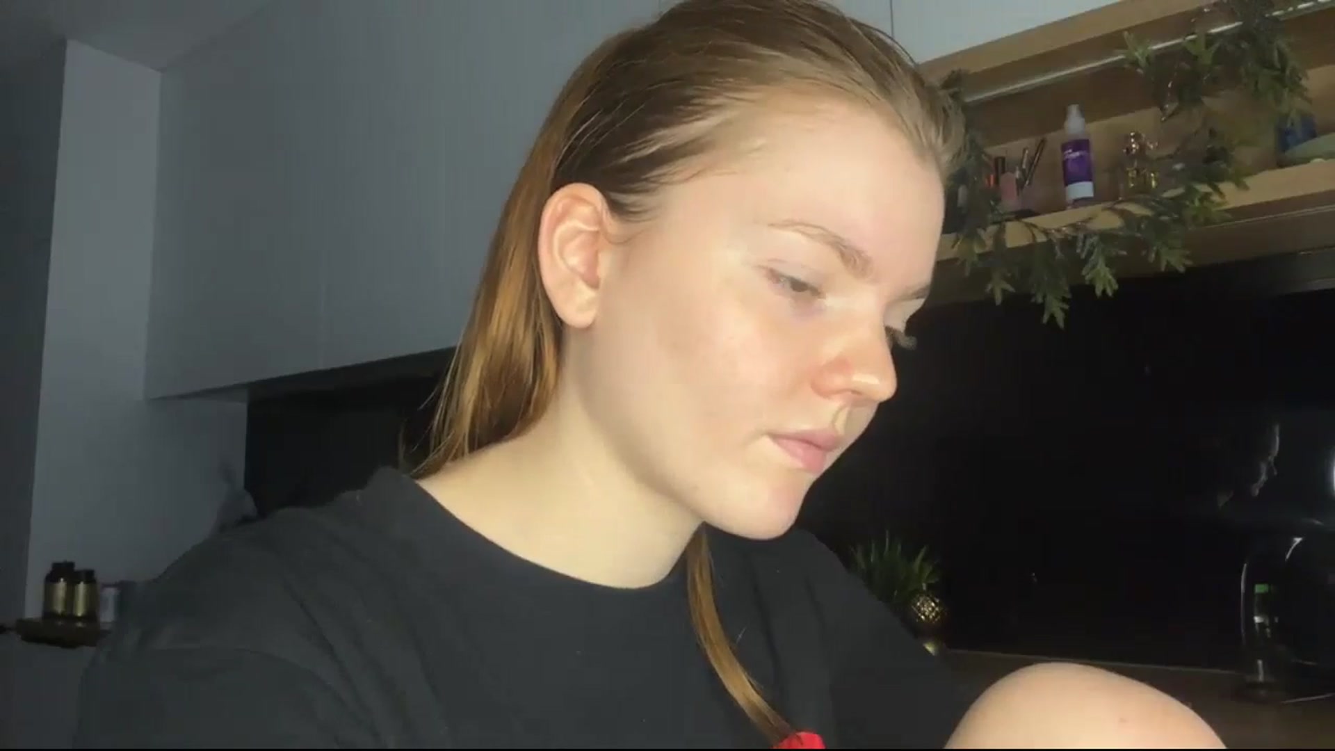 Gallery image thumbnail from KristalWynn's myfreecams stream on, 01/12/2025, 14:59 image 9 of 20