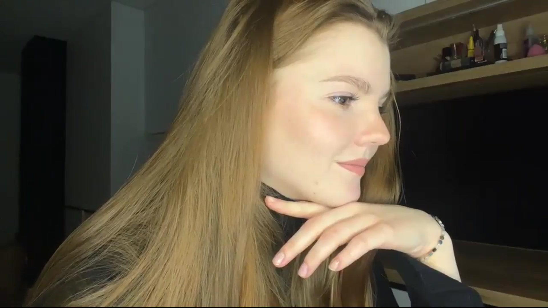 Gallery image thumbnail from KristalWynn's myfreecams stream on, 01/15/2025, 19:10 image 9 of 20