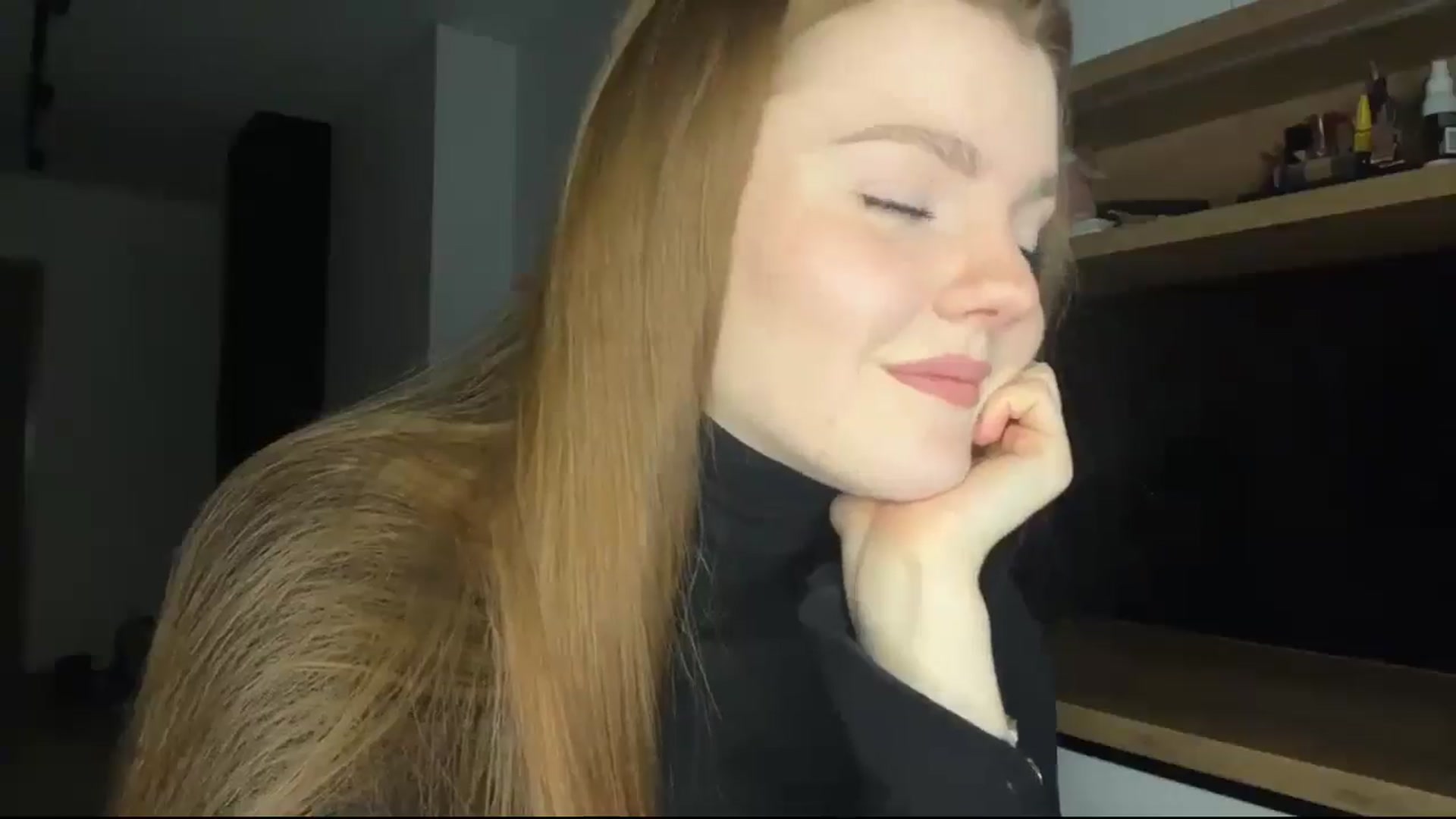 Gallery image thumbnail from KristalWynn's myfreecams stream on, 01/15/2025, 19:47 image 6 of 20