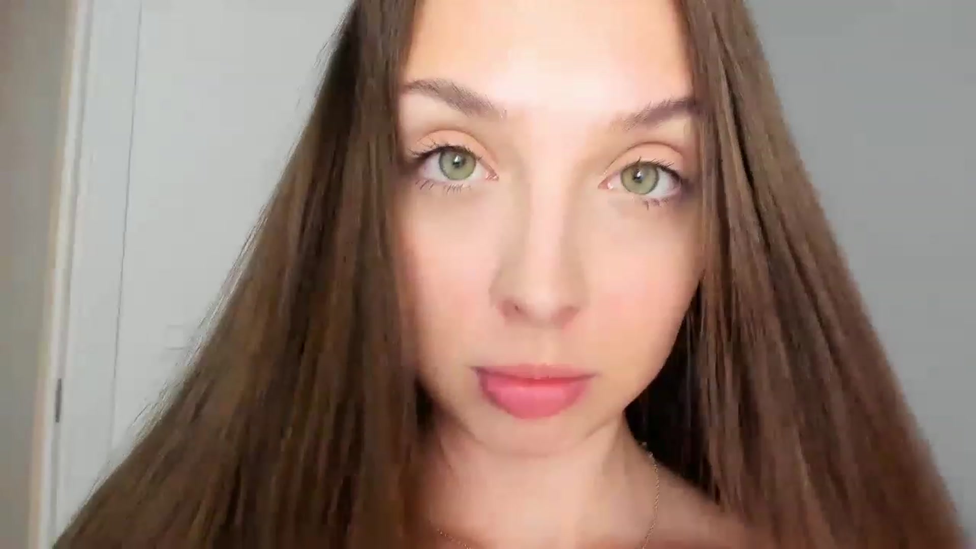 Gallery image thumbnail from Kristallmii's myfreecams stream on, 07/13/2023, 21:04 image 15 of 20