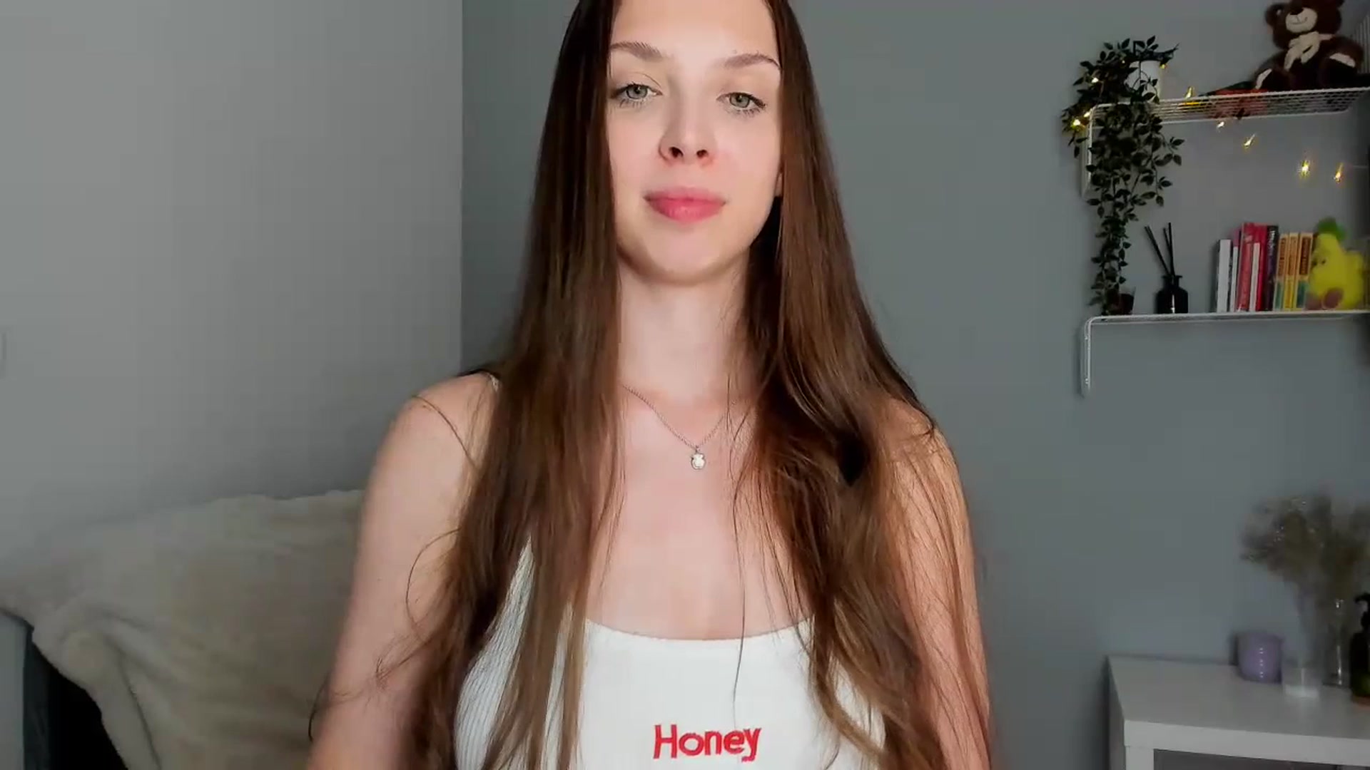 Gallery image thumbnail from Kristallmii's myfreecams stream on, 07/14/2023, 22:01 image 7 of 20