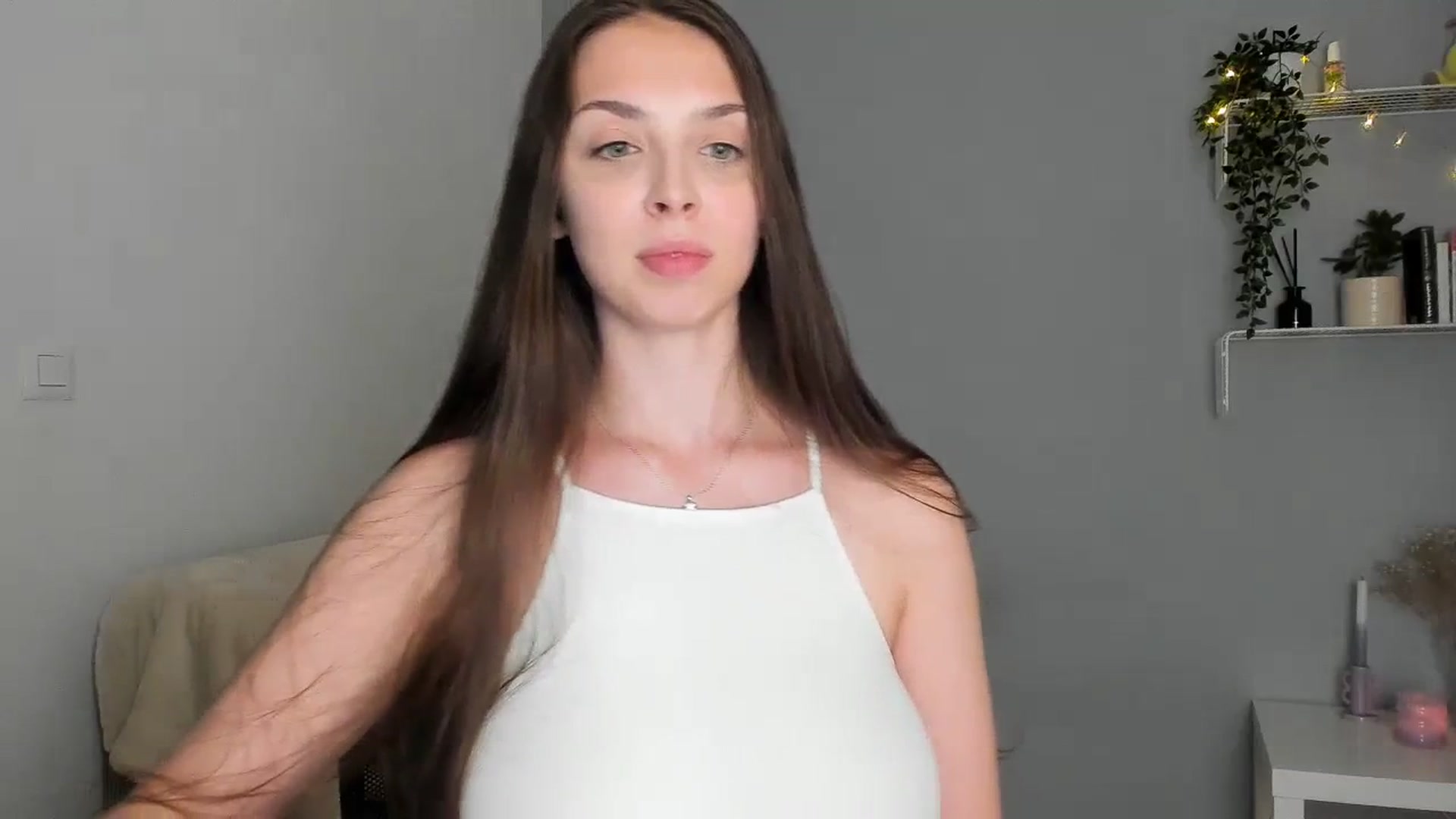Gallery image thumbnail from Kristallmii's myfreecams stream on, 09/12/2023, 18:57 image 19 of 20