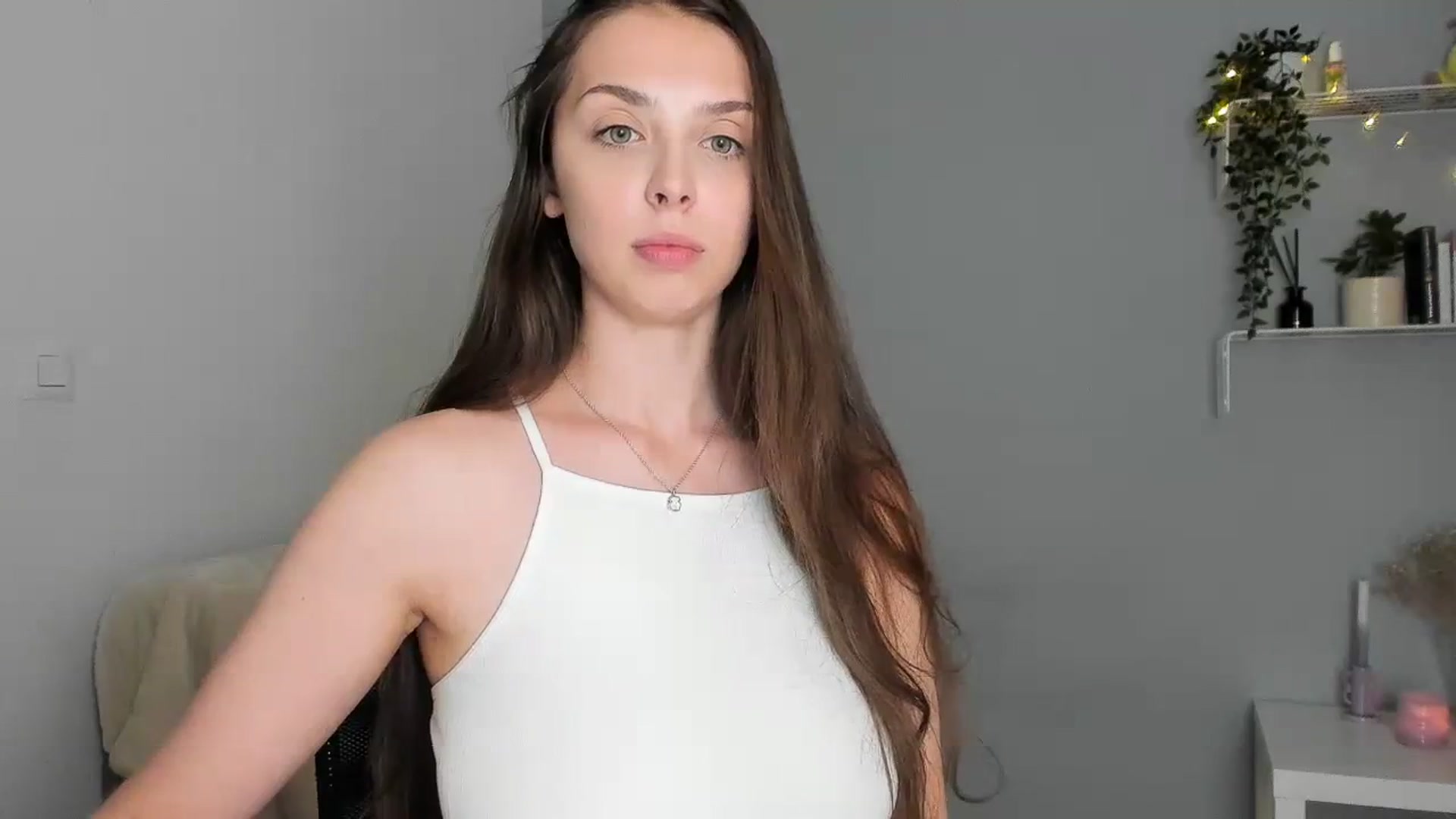 Gallery image thumbnail from Kristallmii's myfreecams stream on, 09/12/2023, 18:57 image 15 of 20