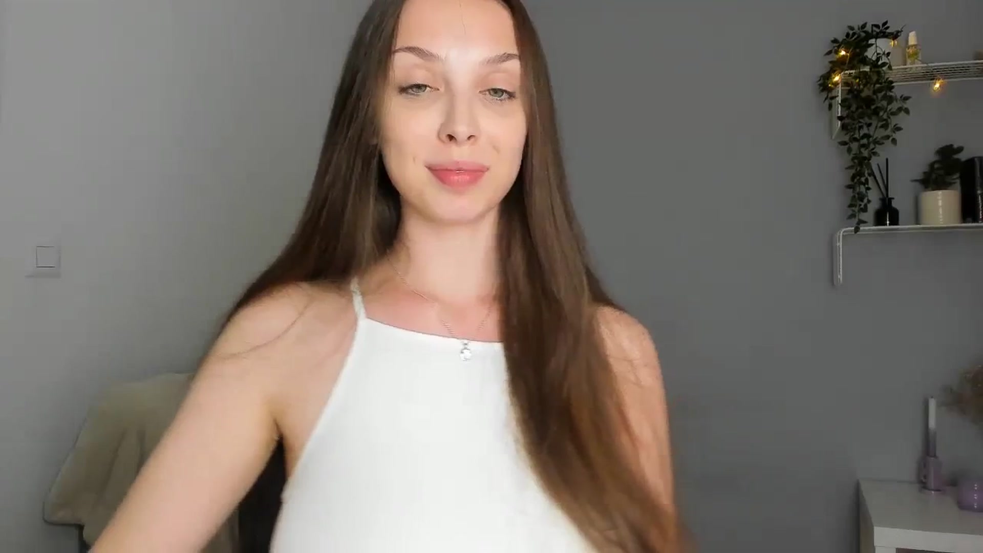 Gallery image thumbnail from Kristallmii's myfreecams stream on, 09/15/2023, 18:47 image 5 of 20