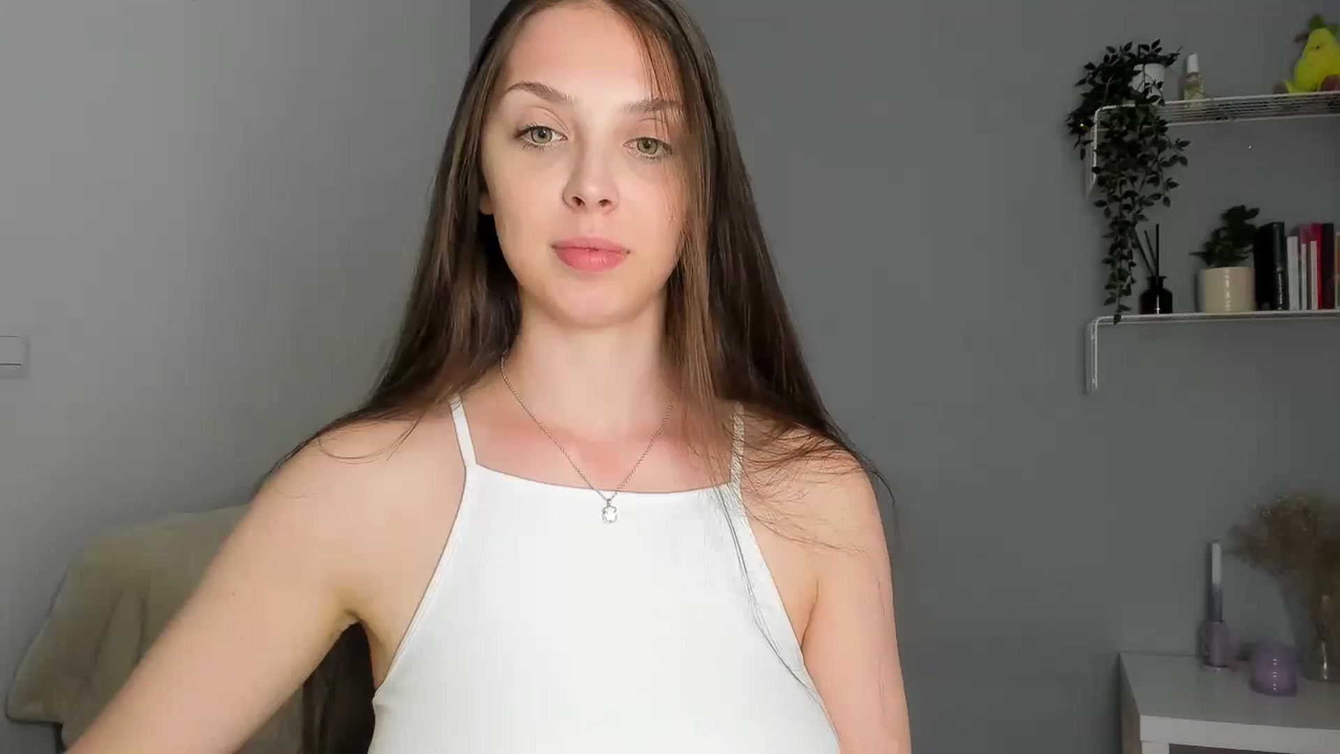 Gallery image thumbnail from Kristallmii's myfreecams stream on, 09/15/2023, 18:47 image 20 of 20