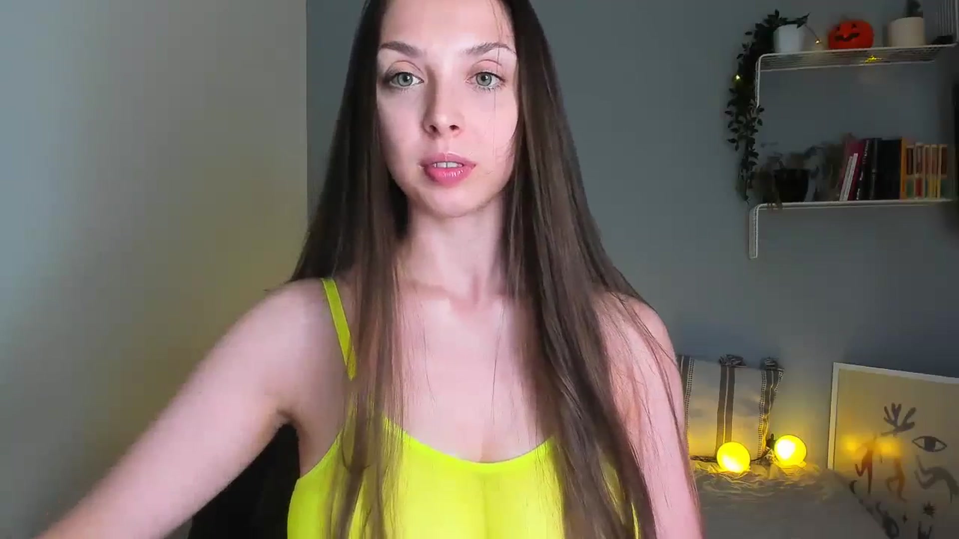 Gallery image thumbnail from Kristallmii's myfreecams stream on, 11/18/2023, 23:52 image 3 of 20
