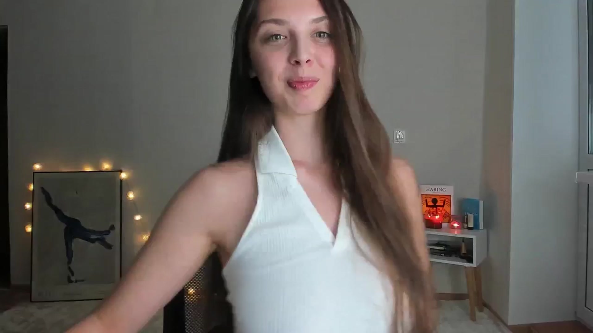 Gallery image thumbnail from Kristallmii's myfreecams stream on, 10/18/2024, 15:19 image 11 of 20
