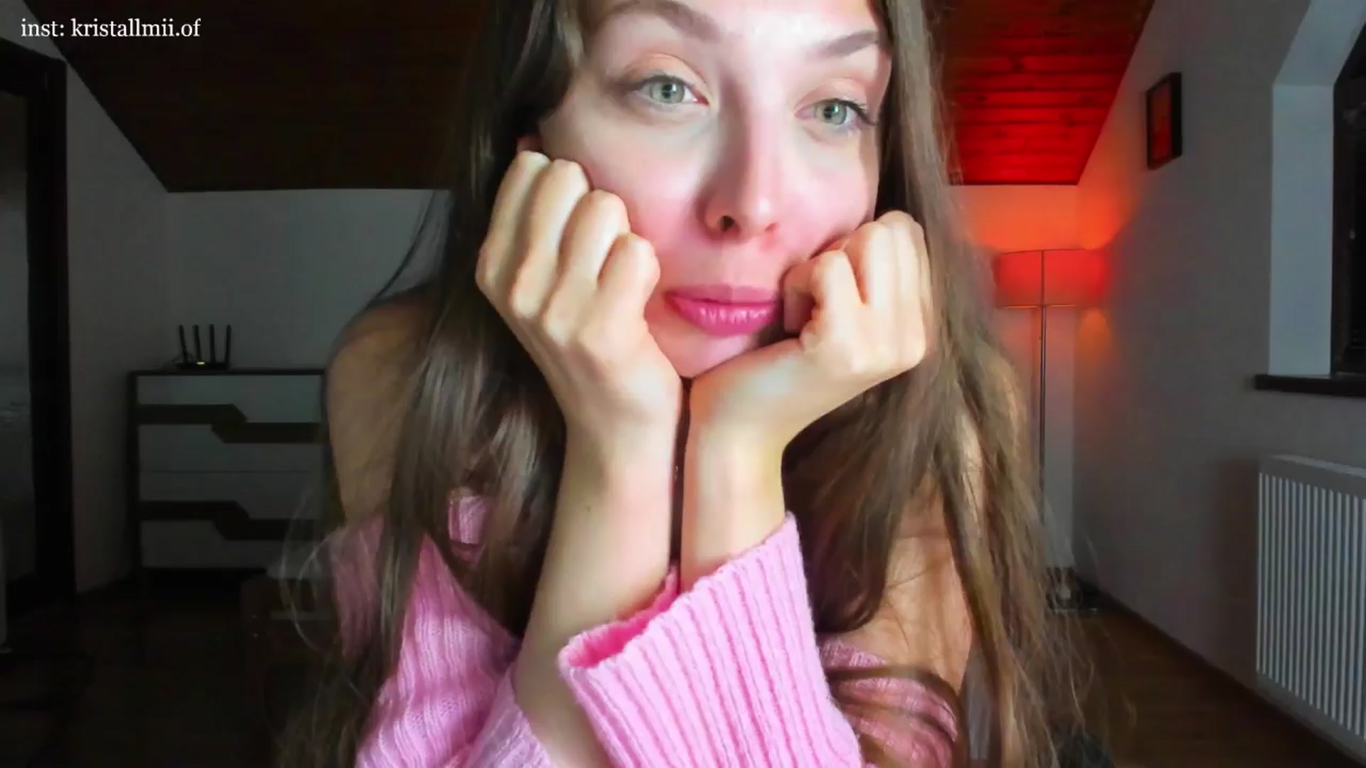 Gallery image thumbnail from Kristallmii's myfreecams stream on, 04/07/2025, 20:23 image 3 of 20