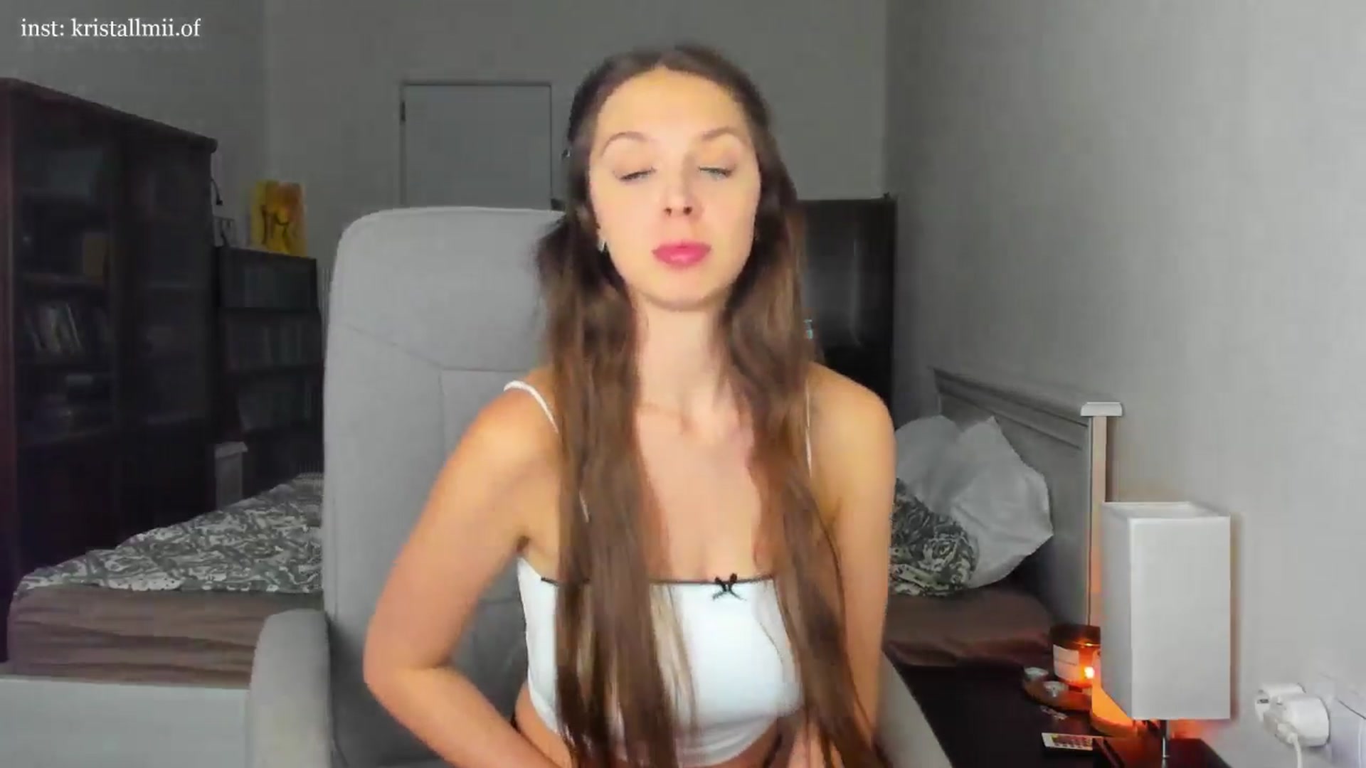Gallery image thumbnail from Kristallmii's myfreecams stream on, 09/23/2025, 21:47 image 5 of 20
