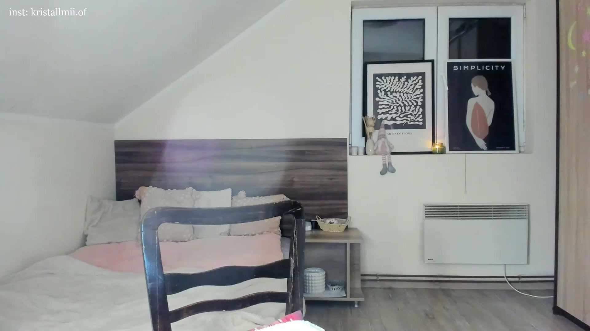 Gallery image thumbnail from Kristallmii's myfreecams stream on, 12/20/2025, 20:45 image 18 of 20