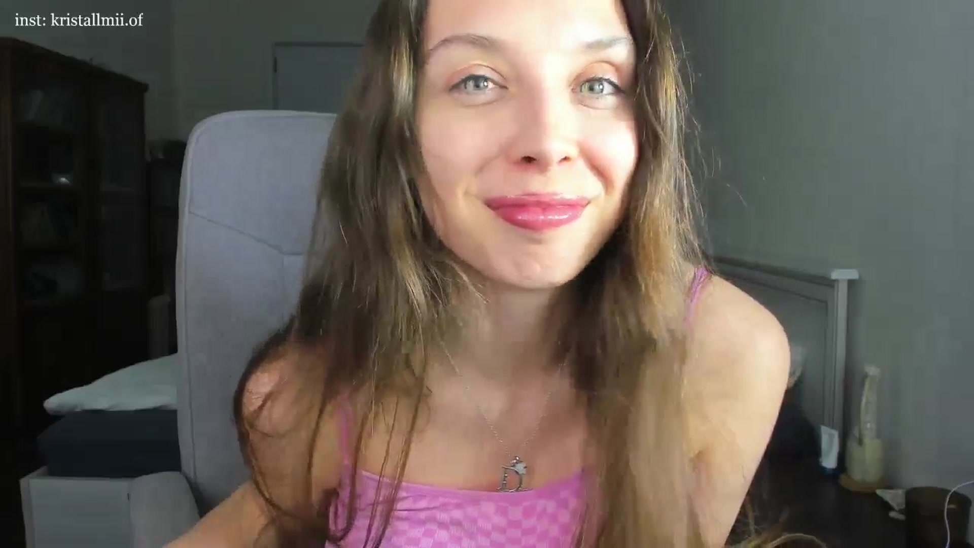 Gallery image thumbnail from Kristallmii's myfreecams stream on, 02/22/2026, 23:39 image 4 of 20