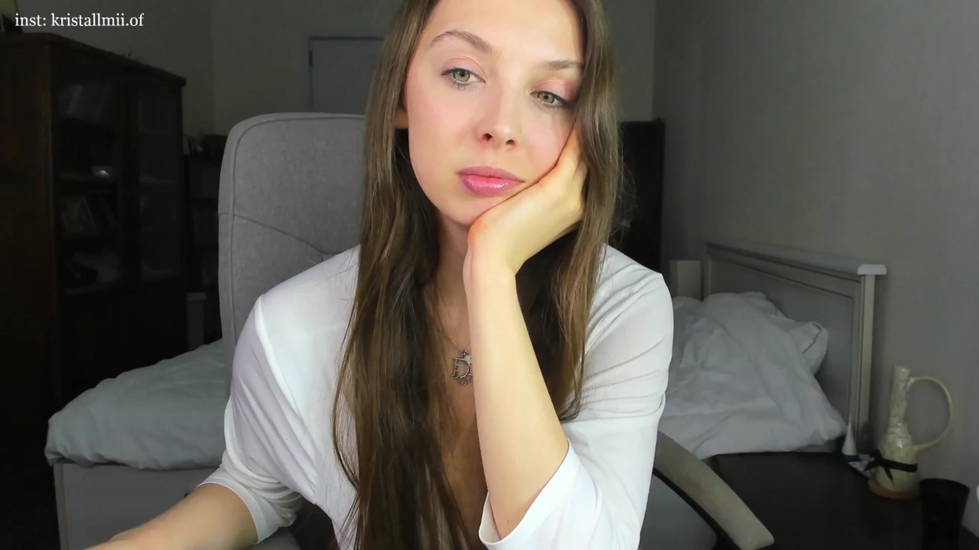 Gallery image thumbnail from Kristallmii's myfreecams stream on, 02/25/2026, 20:42 image 19 of 20