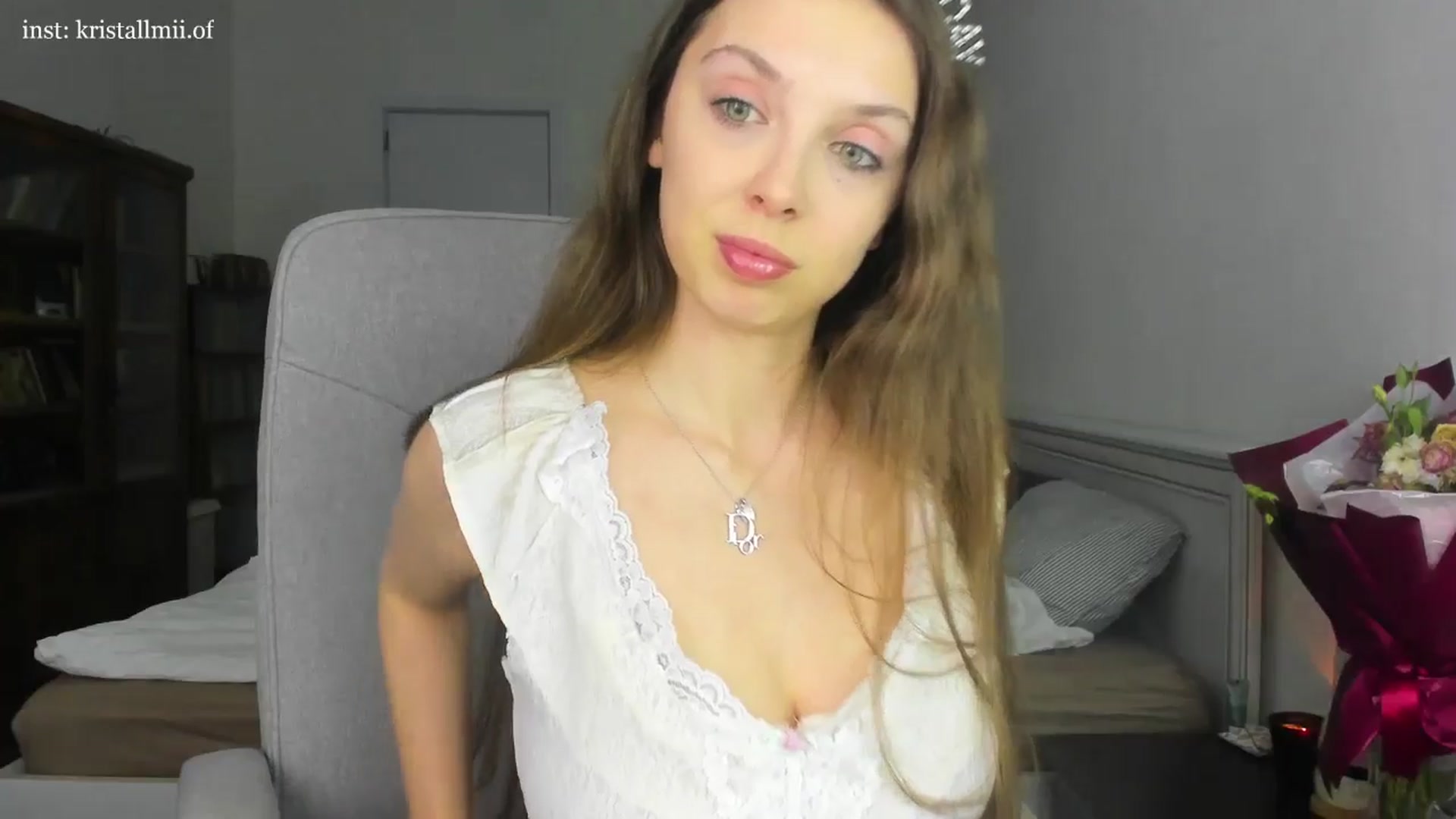 Gallery image thumbnail from Kristallmii's myfreecams stream on, 03/01/2026, 22:34 image 4 of 20